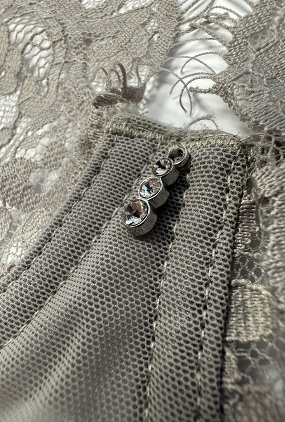 Zovel Body Light Grey Passion grey - elegáns test nőknek