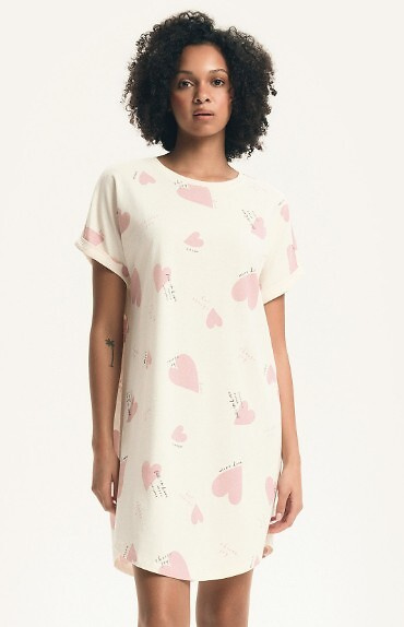 Női hálóing 44490 Emela barack Henderson, 100% pamut, rövid ujjú, félköríves nyakkivágás, női hálóing 44490 Emela, 100% pamut, rövid ujjú, félköríves nyakkivágás