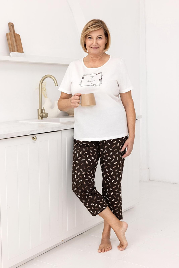 733 Regina ekrü-pamut pizsama, rövid ujjú, félköríves nyakkivágással, elöl nyomtatott mintával