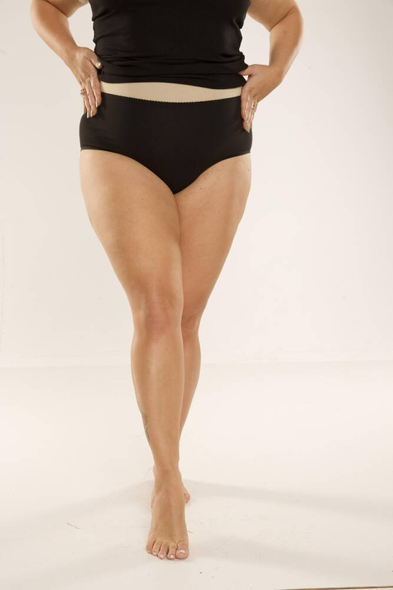 018 Sara Magasan felsőrészű alsónadrág De lafense - fekete