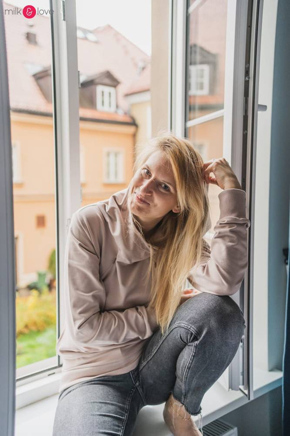 Milk Please bluza do karmienia Milk&Love z kapturem beżowy