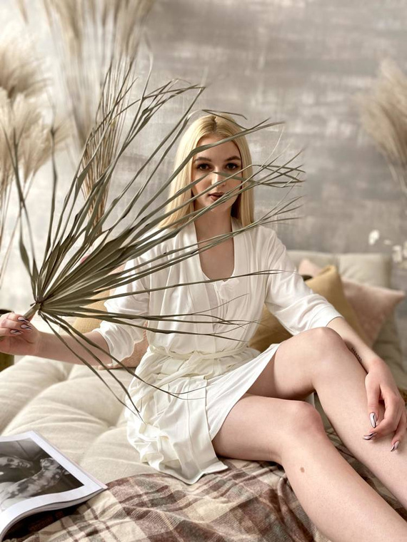 871 / 529 Visa Női köntös Forex - Ecru színben