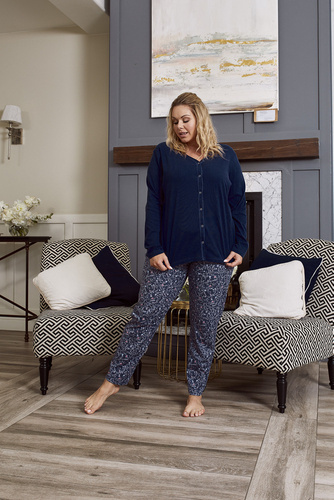 Sajna Női pizsama hosszú ujjú, hosszú nadrág olasz divat - tengerészkék/print