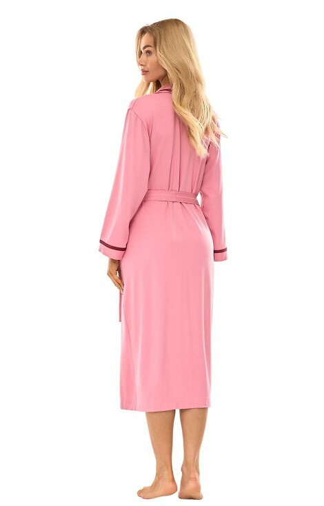 2506 Női hosszú viszkóz köntös L&L rózsaszín - könnyű, légáteresztő