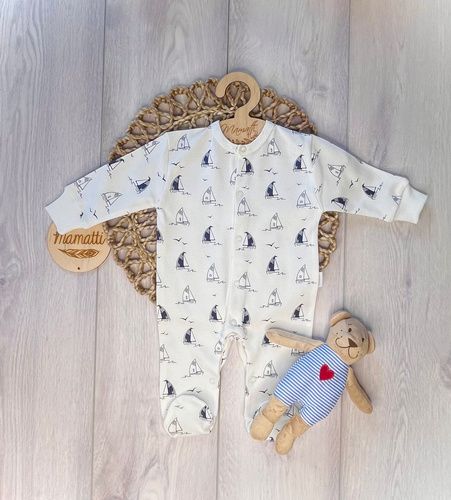Mamatti PA16040 babarugdalózó hajó mintával – pamut rugdalózó babának