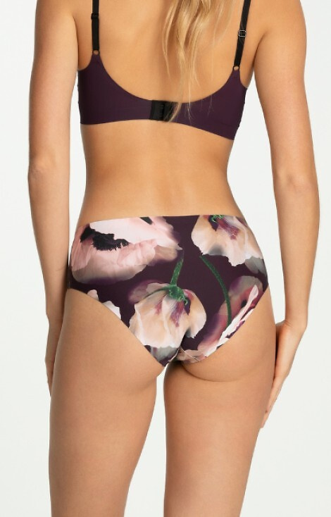 Velvet Bloom Simple Classic női alsó a Julimex-től - virágmintás, varrás nélküli