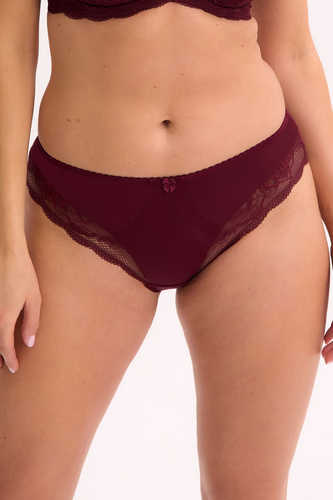 GFP 931 Veronika Női Gaia chianti- bordó klasszikus csipke bugyi