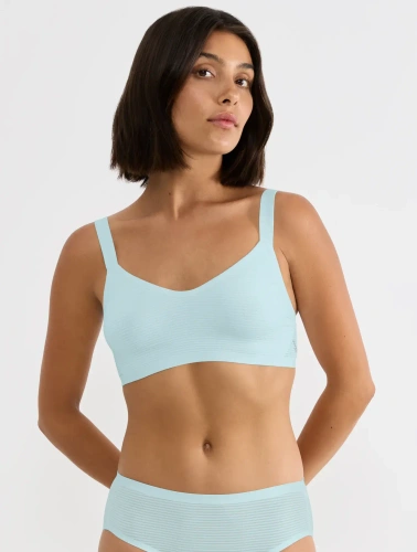 sloggi ZERO Feel Air varrásmentes bralette, könnyű és légáteresztő