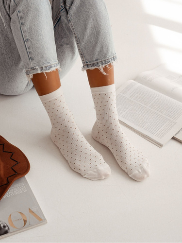 0200-170 Dots női zokni Milena - elegancia és kényelem - ekrü színű