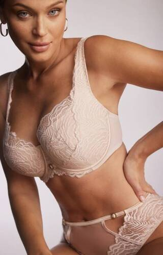 BC-1102 Luna párnázott melltartó Kinga - bézs színben