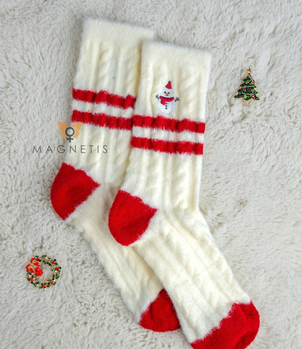 Magnetis női zokni YN5034 - pamut karácsonyi zokni dekoratív hímzéssel