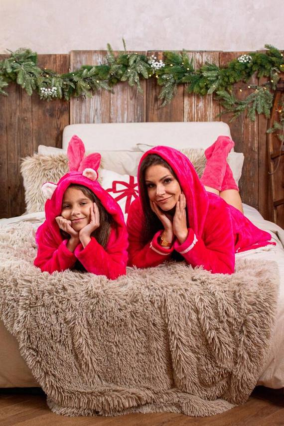 627 Soraya Női rövid köntös Forex - málna / szürke