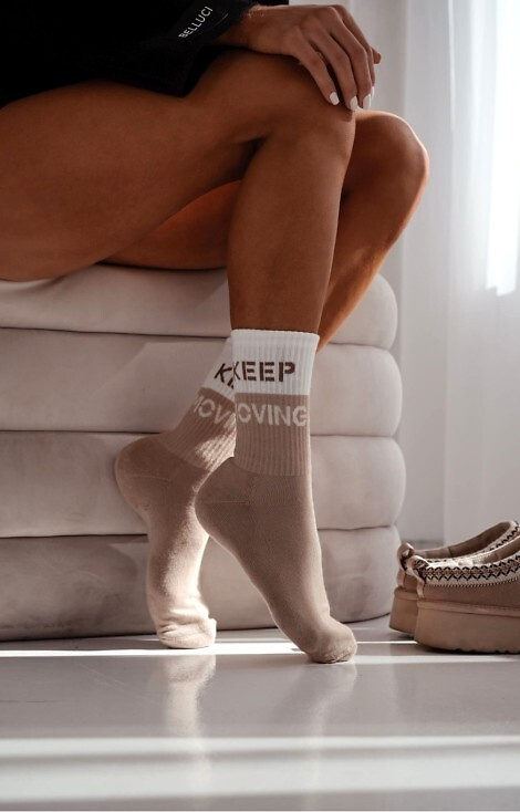 0071-008 Unique női zokni Milena bézs - fél frottír, pamut, meleg és kényelmes