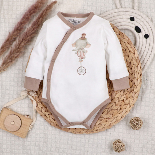 ABN-5582 Circus bébi borítékos bodysuit by Nini - 100% organikus pamut, nikkelmentes kötőelemek, Lengyelországban készült