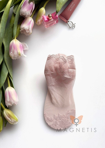 Magnetis GC-251133 női csipkés zokni virágmintával és pamut talprésszel light pink