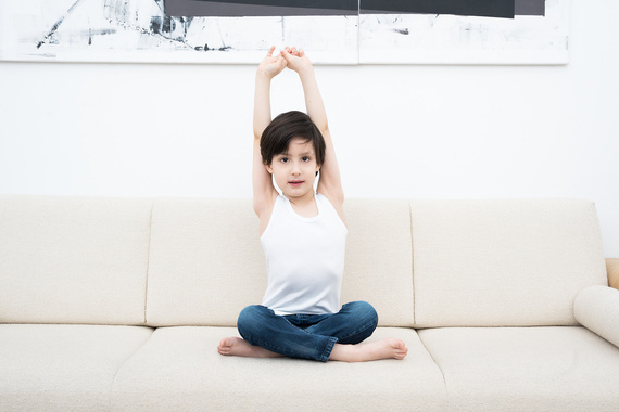 Tomi mellény fiúknak, széles váll olasz divat - fehér