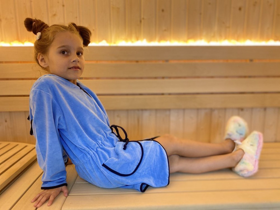 374 / 375 Desiree gyermek fürdőköpeny - kék