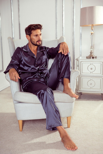 939 Férfi szatén szürke pizsama