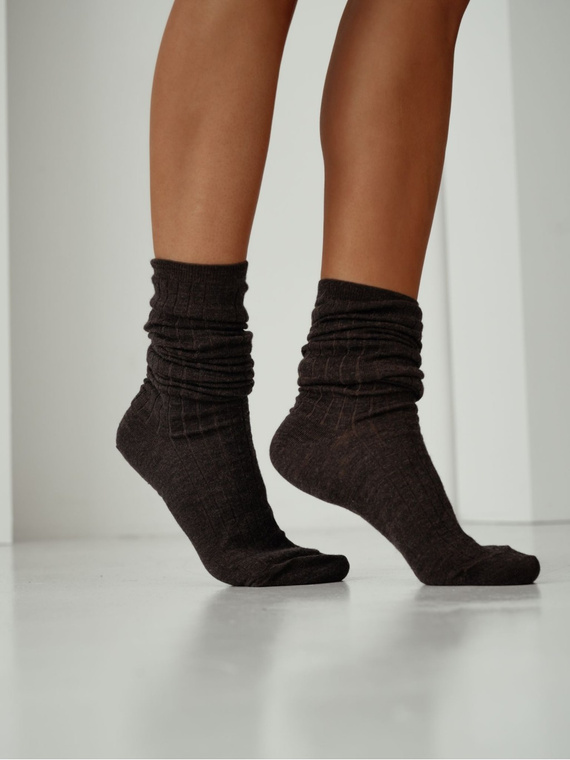 Térdzokni 1627-001 Milena barna - gyapjú, bordázott, nem nyomott szegélyű