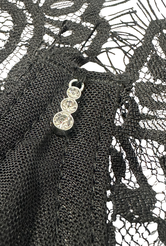 Zovel Body Black Passion fekete - elegáns női test