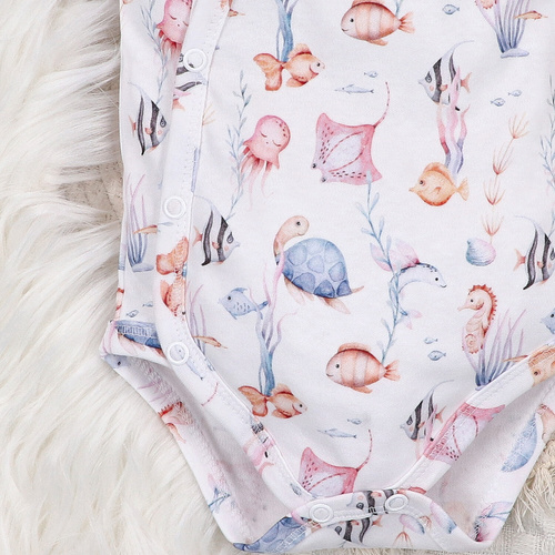 ABN-5473 Underwater World Nini boríték body - organikus pamut, rövid ujjú, víz alatti világ