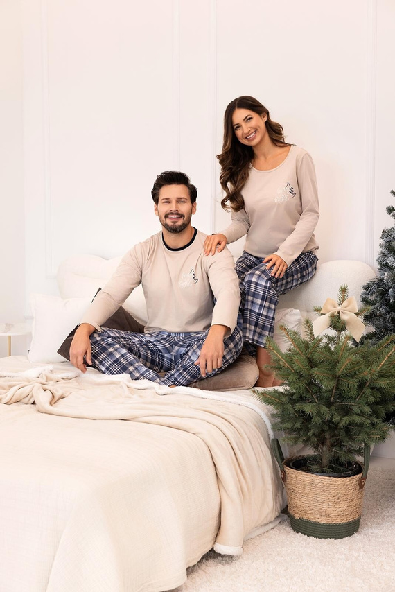 Férfi pizsama Regina 507 bézs - pamut, hosszú, nyomtatott ing és kockás nadrág