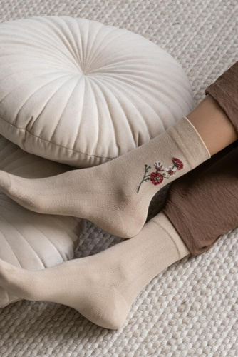 Női zokni Steven Planet Earth art.017 világos bézs 042- pamut, minták, kényelem