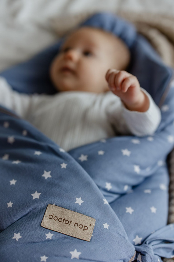 4460 Doctor Nap dwustronny bawełniany rożek niemowlęcy