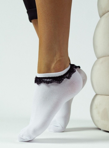 0941 Női lábak Milena -2 fehér