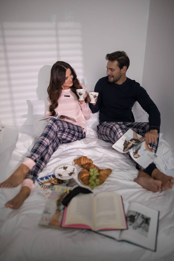 Brit Pizsama Férfi hosszú ujjú, hosszú nadrágos olasz divat - tengerészkék/print