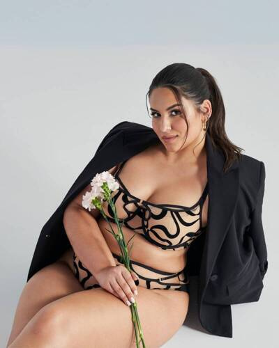 2124 Ava bézs színű, félig párnázott, félig puha melltartó