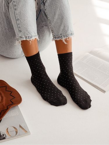 0200-170 Dots női zokni Milena - elegancia és kényelem - fekete