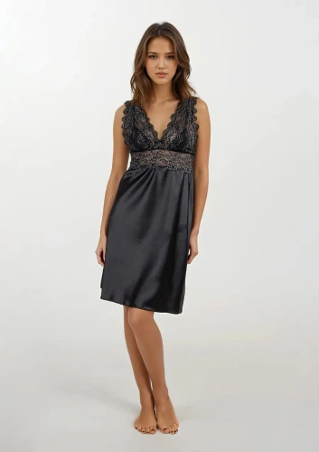 Bea Satin slip by Dkaren - fekete, csipkés felsővel, érzéki és elegáns