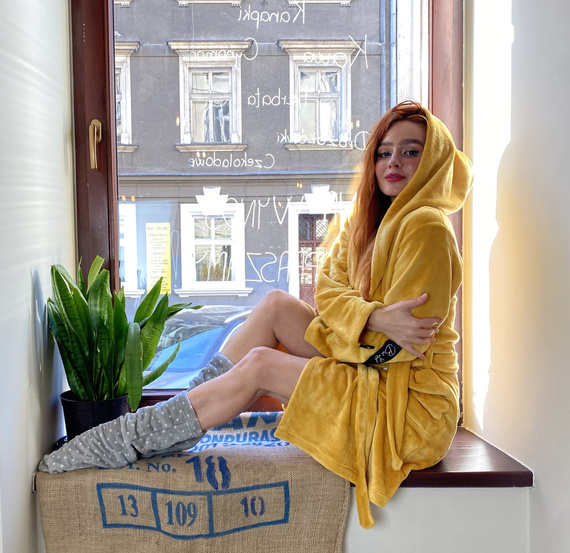 626 Abigail Női rövid női köntös Forex - méz