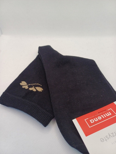 Milena 0200-178 - Női pamut zokni finom mintával és lurex szálakkal | Lengyel gyártmány - fekete