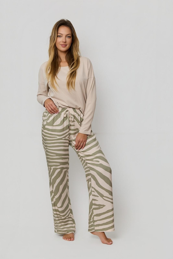 Női pizsama Mefemi by Nipplex Selene PX75 bézs színű pamut hosszú ujjú és állatmintás nadrággal