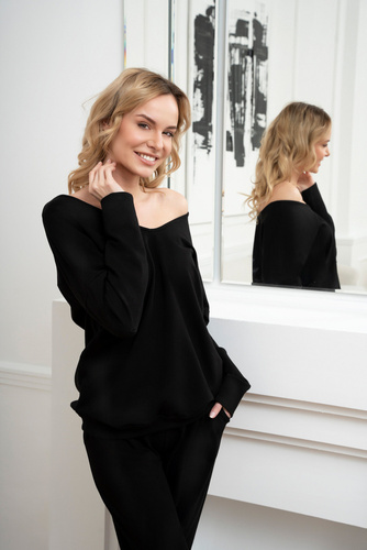 Karina Női pulóver Fashion - fekete