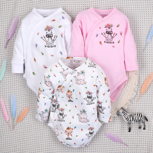 ABN-5531 Nini Happy Animals borítékos bodysuit bio pamutból csecsemőknek - nikkelmentes záróelemek, 100%-os biztonsággal