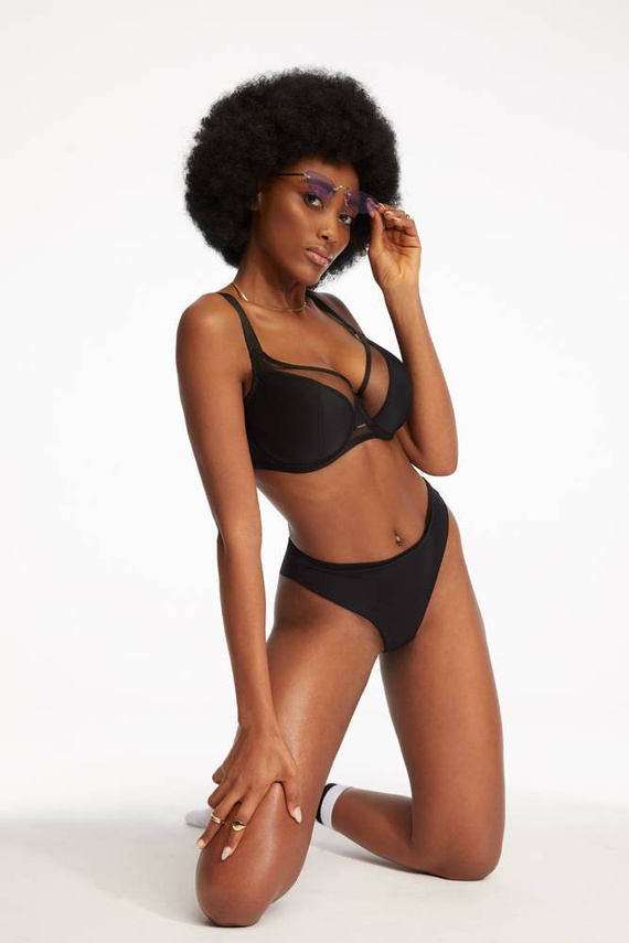 BC-927/1 Etna félig párnázott melltartó Kinga fekete