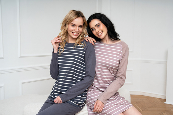 Oda Női pizsama hosszú ujjú, hosszú nadrágos olasz divat - grafit/grafit nyomtatás