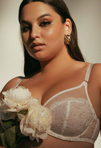 1396 Ava Soft Maxi melltartó ekrü