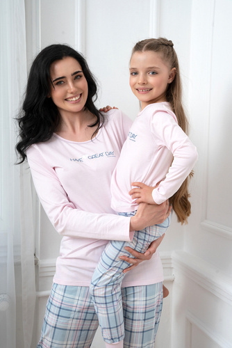 Glamour Női hosszú ujjú pizsama és hosszú nadrág Italian Fashion - rózsaszín/print