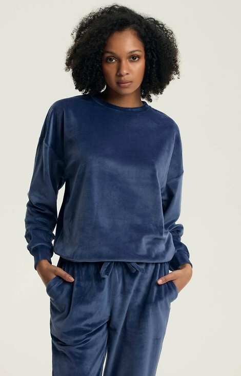 43722 Delanie Női Henderson hosszú ujjú, hosszú ujjú és nadrágos, tengerészkék bársony pizsama