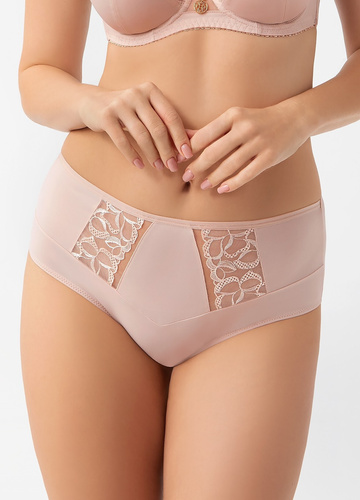 K 935 Isla Gorsenia bugyi - bézs, csipke, elegáns és kényelmes