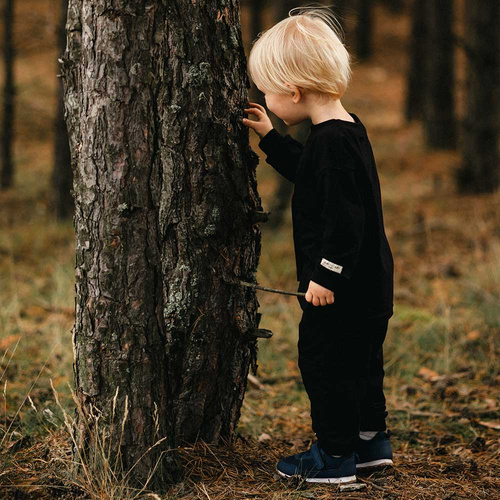 Simply Comfy Gyermek melegítőnadrág Eevi fekete - 100% pamut, zsebekkel