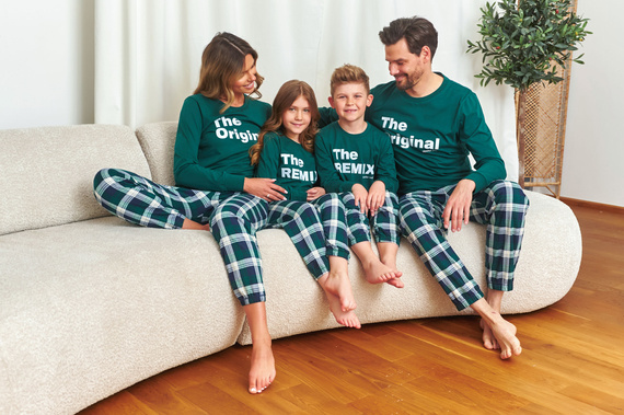 Doctor Nap 7342 - Uniszex gyermek pizsama "The Remix" | Családi kollekció, lengyel gyártmány - sötétkék