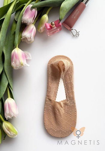 Magnetis GC-251144 női balerina zokni csipkéből szilikonnal – láthatatlan zokni beige