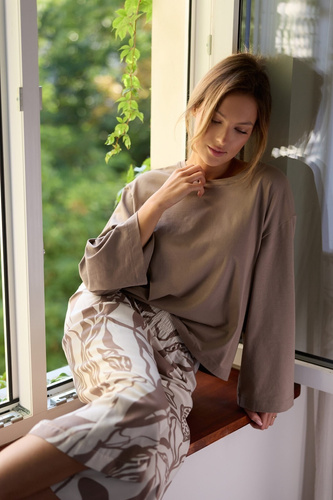 Női pizsama Luna PS75 Mefemi by Nipplex mokka - Pamut póló + Viszkóz 7/8 nadrág | Prémium kényelem és stílus