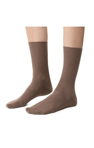 Art. 062 Női zokni Steven 013 sötét bézs - bordázott, nem préselt, pamut
