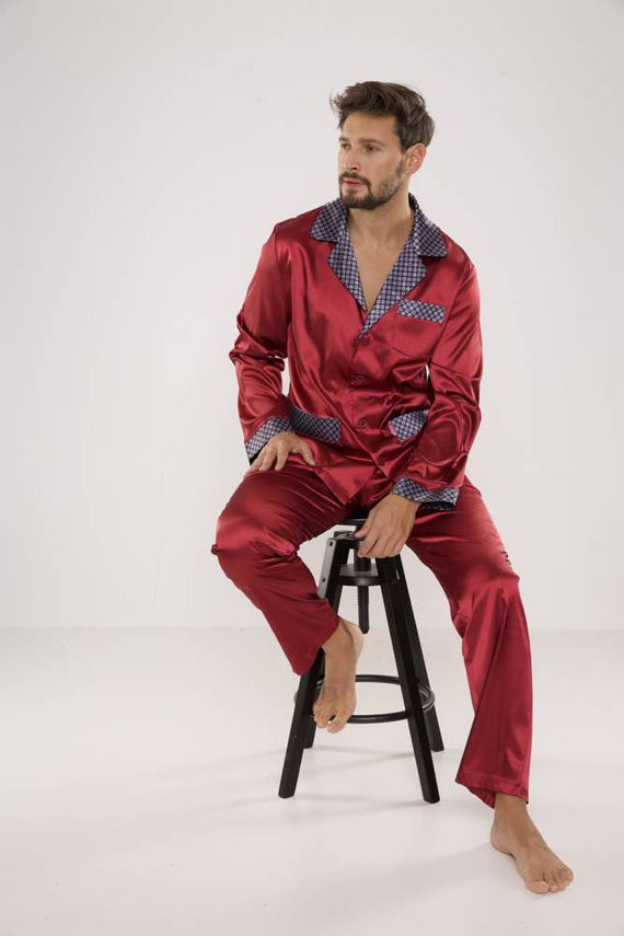 939 Férfi szatén gesztenyebarna pizsama